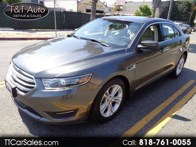 2017 Ford Taurus SEL FWD photo