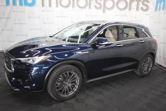 2019 Infiniti QX50 LUXE AWD photo