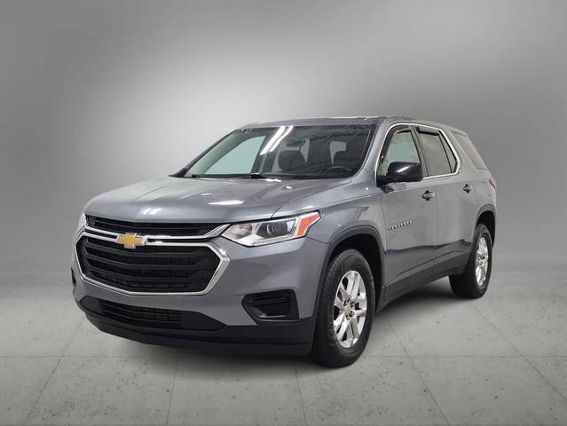 2020 Chevrolet Traverse LS AWD photo