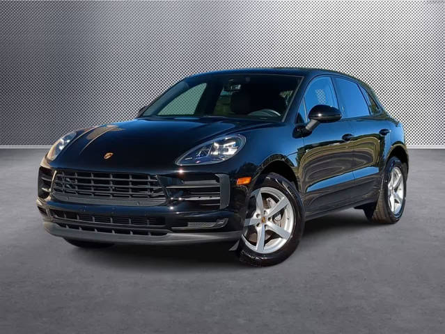 2019 Porsche Macan  AWD photo