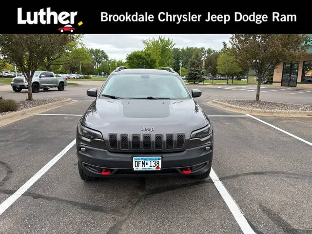 2019 Jeep Cherokee Trailhawk 4WD photo