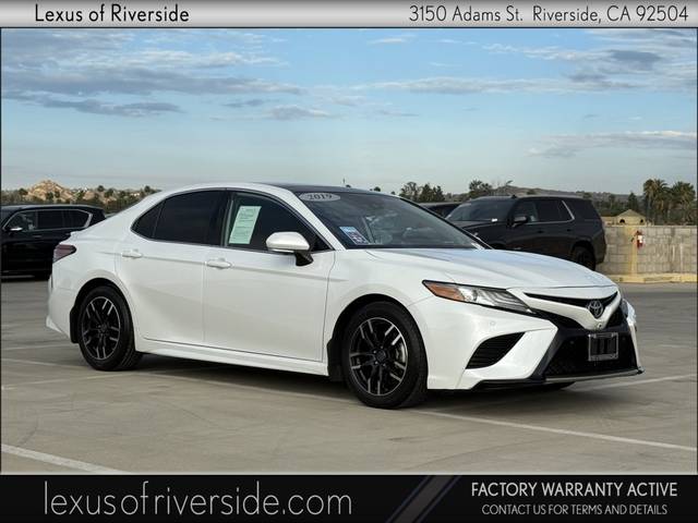 2019 Toyota Camry XSE V6 FWD photo