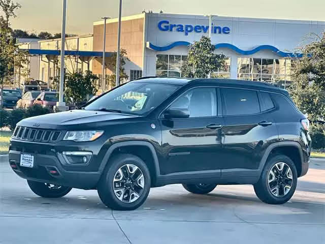 2018 Jeep Compass Trailhawk 4WD photo