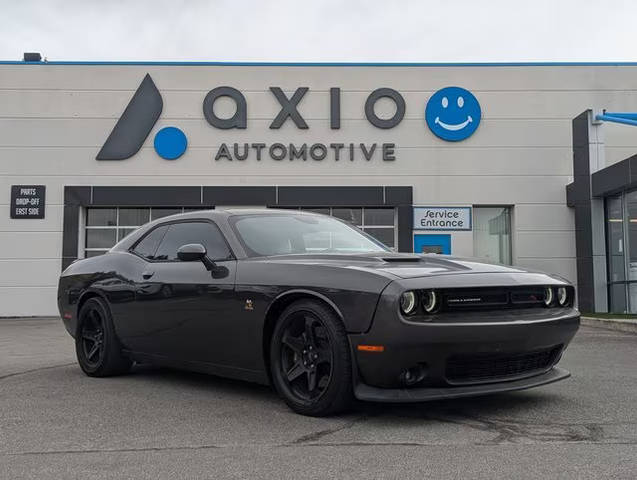 2016 Dodge Challenger R/T Scat Pack RWD photo