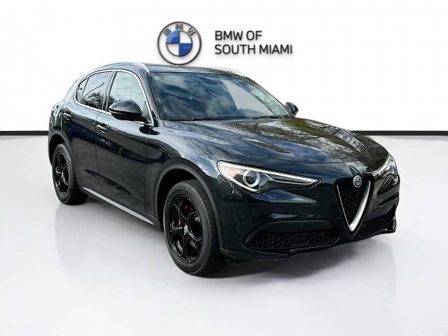 2019 Alfa Romeo Stelvio Ti Lusso AWD photo