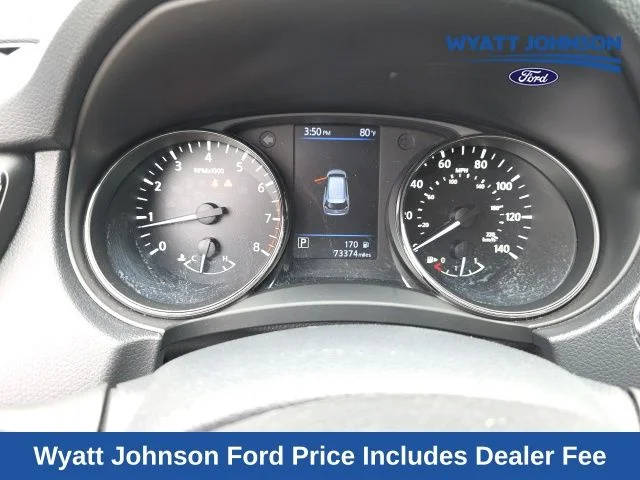 2019 Nissan Rogue SV FWD photo