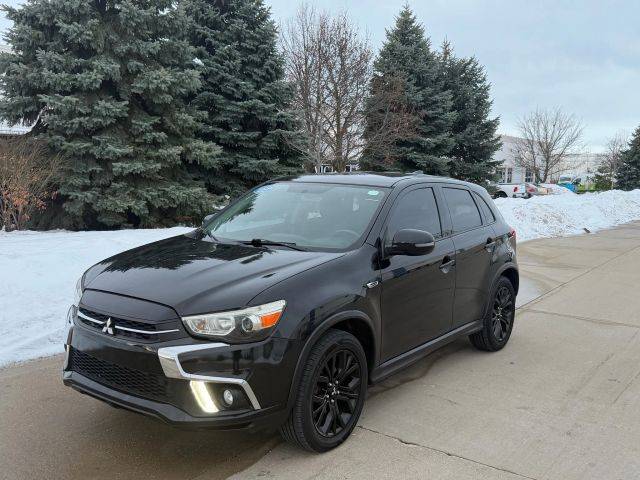 2019 Mitsubishi Outlander Sport LE 2.0 FWD photo