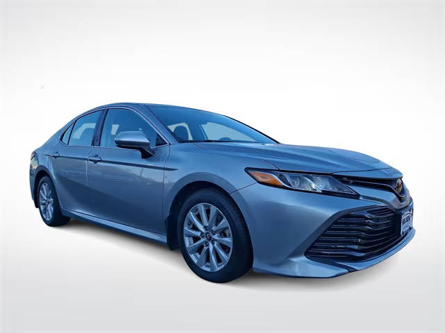 2019 Toyota Camry LE FWD photo