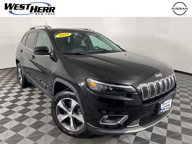 2019 Jeep Cherokee Limited 4WD photo