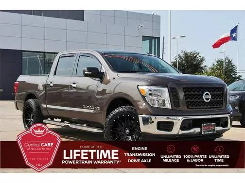 2019 Nissan Titan SV RWD photo