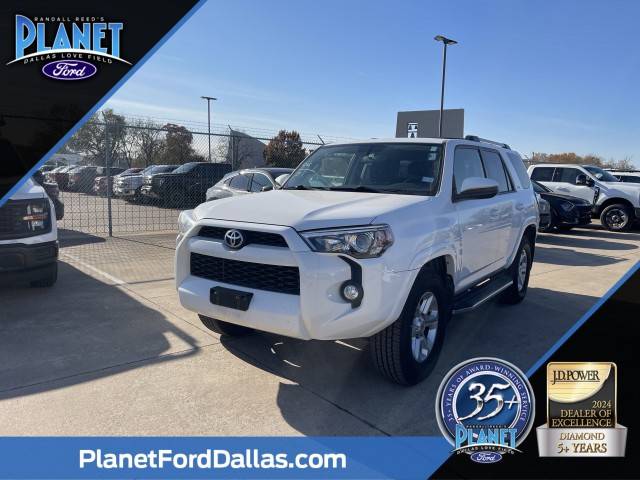 2019 Toyota 4Runner SR5 RWD photo