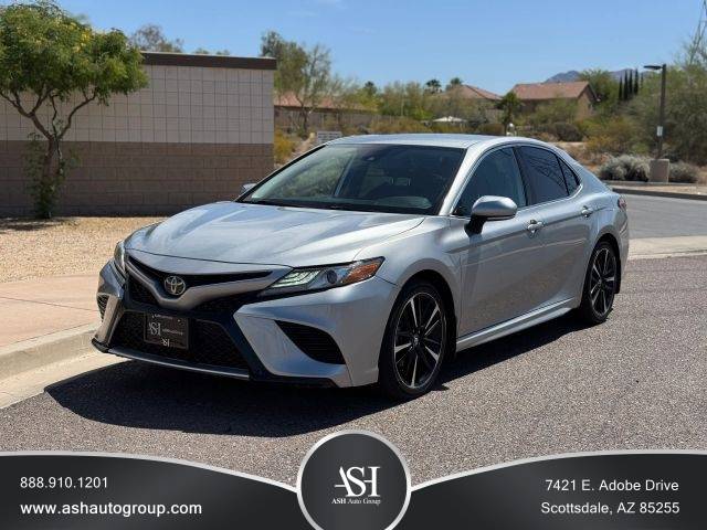 2019 Toyota Camry XSE FWD photo