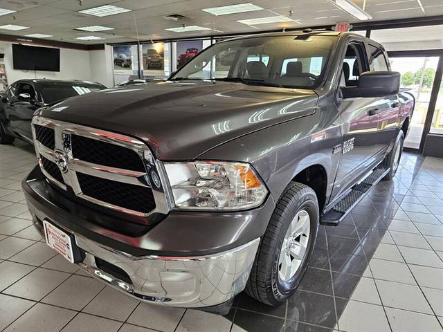 2018 Ram 1500 Express 4WD photo