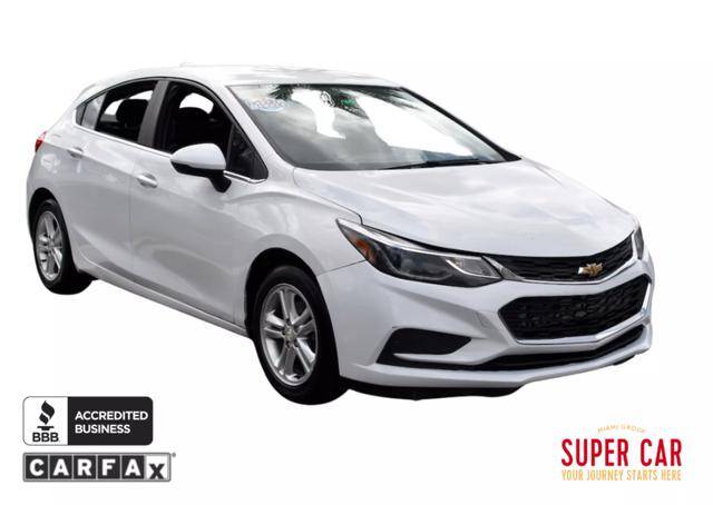 2017 Chevrolet Cruze LT FWD photo