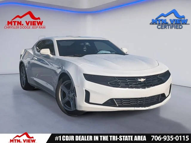 2019 Chevrolet Camaro 1LT RWD photo