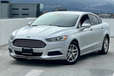 2016 Ford Fusion SE FWD photo