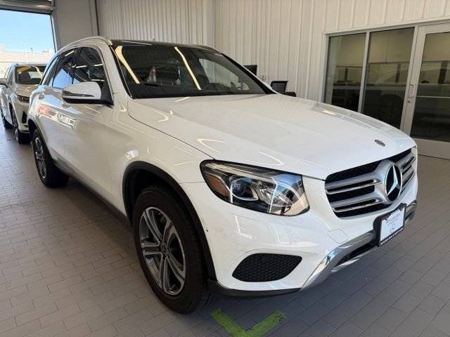 2019 Mercedes-Benz GLC-Class GLC 300 AWD photo
