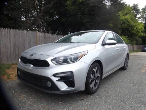 2019 Kia Forte LXS FWD photo