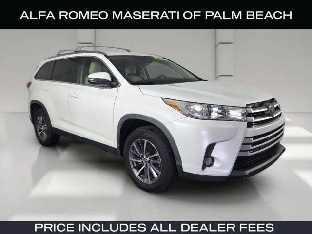 2019 Toyota Highlander XLE FWD photo