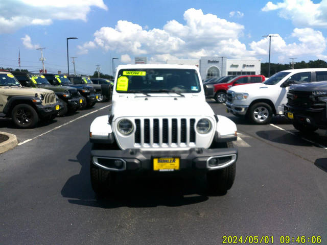 2020 Jeep Gladiator Overland 4WD photo