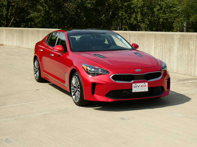 2019 Kia Stinger Premium AWD photo
