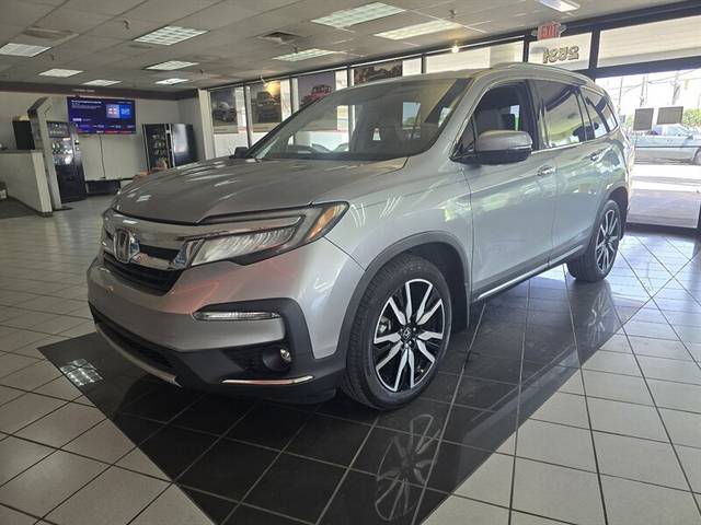 2019 Honda Pilot Touring 8-Passenger AWD photo