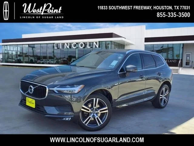 2020 Volvo XC60 Momentum FWD photo