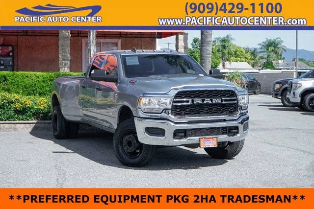 2019 Ram 3500 Tradesman 4WD photo