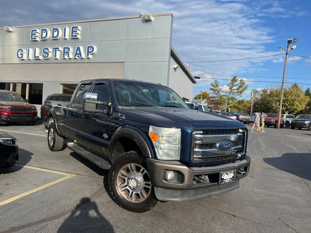 2015 Ford F-350 Super Duty Platinum 4WD photo