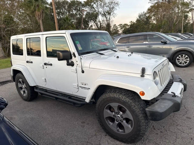 2016 Jeep Wrangler Unlimited Sahara 4WD photo