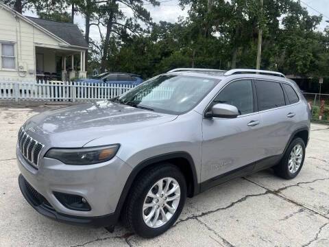 2019 Jeep Cherokee Latitude FWD photo