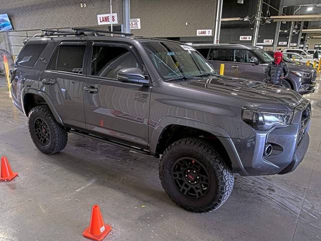 2019 Toyota 4Runner TRD Off Road Premium 4WD photo