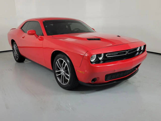 2019 Dodge Challenger SXT AWD photo