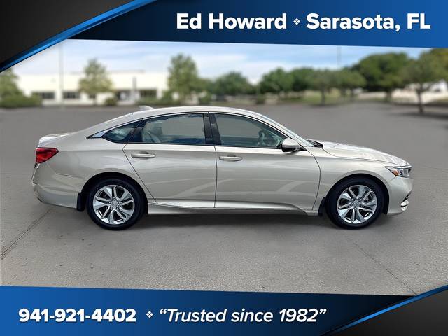 2019 Honda Accord LX 1.5T FWD photo