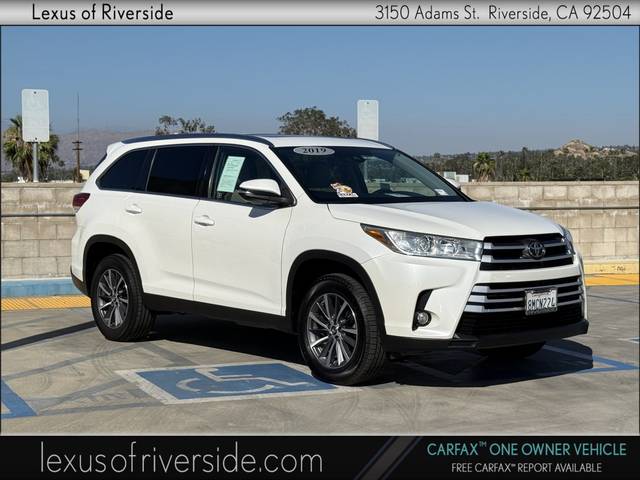 2019 Toyota Highlander XLE FWD photo