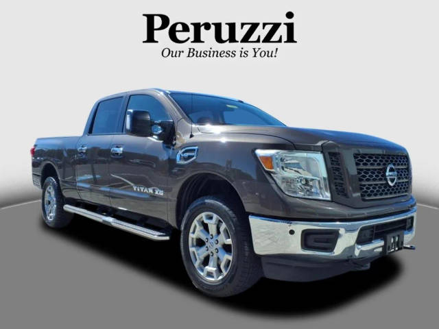 2019 Nissan Titan XD SV 4WD photo