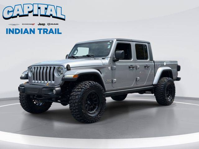 2020 Jeep Gladiator Overland 4WD photo