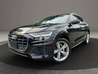 2019 Audi Q8 Premium AWD photo