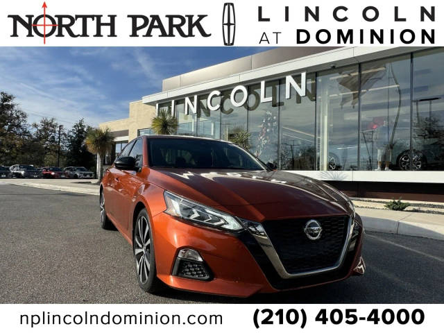 2020 Nissan Altima 2.5 SR FWD photo