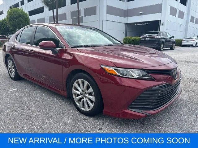 2019 Toyota Camry LE FWD photo