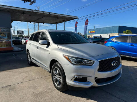 2020 Infiniti QX60 PURE AWD photo