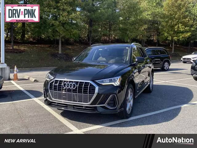 2019 Audi Q3 S line Premium Plus AWD photo