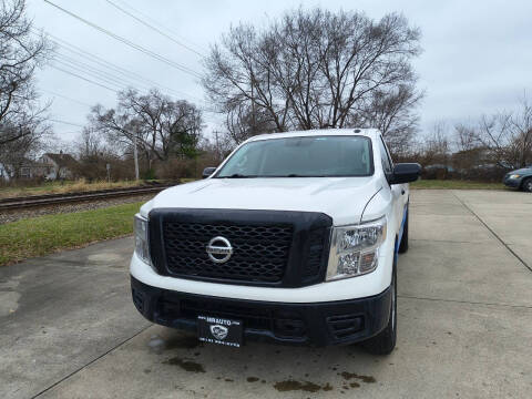 2019 Nissan Titan S RWD photo