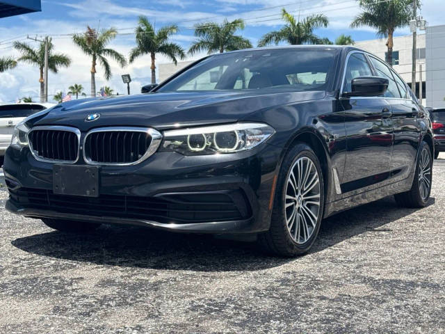 2019 BMW 5 Series 530i xDrive AWD photo