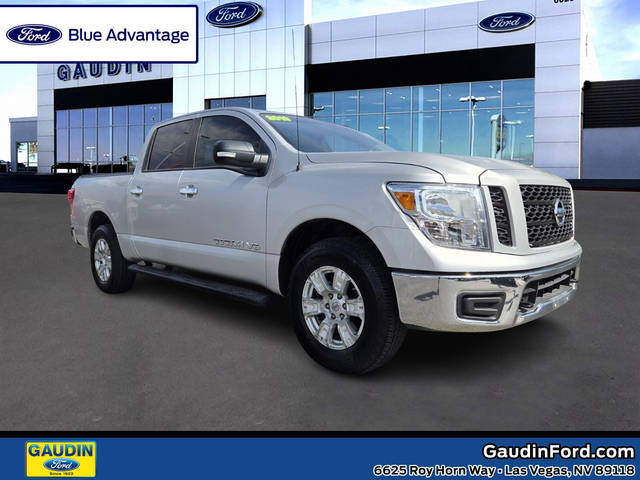 2019 Nissan Titan SV 4WD photo