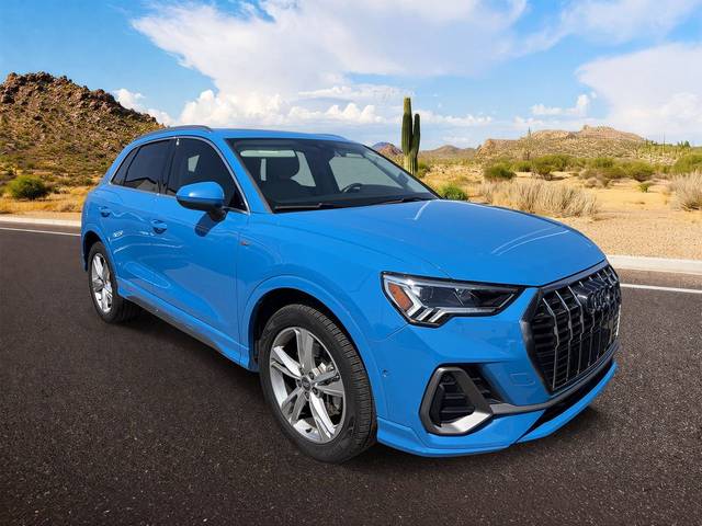 2019 Audi Q3 S line Prestige AWD photo