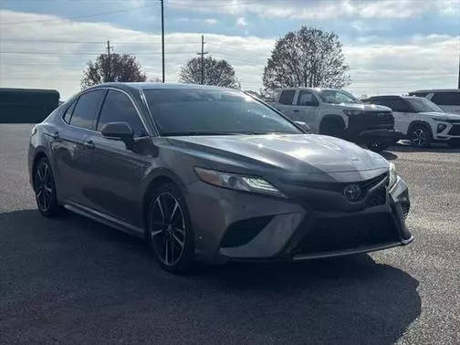 2019 Toyota Camry XSE FWD photo