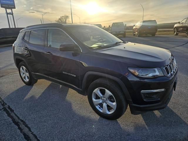 2018 Jeep Compass Latitude 4WD photo