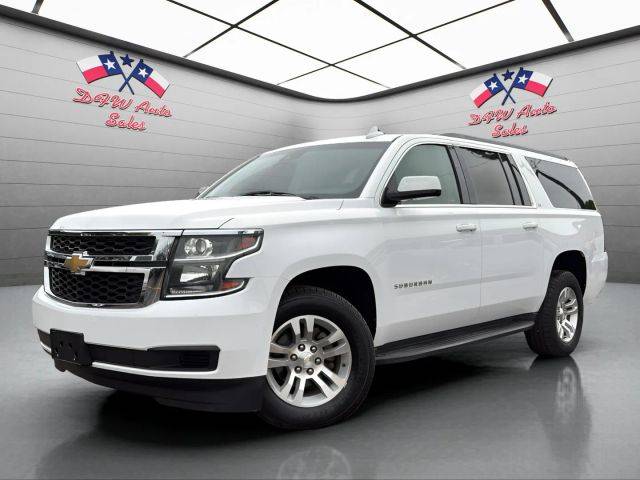 2018 Chevrolet Suburban LT 4WD photo