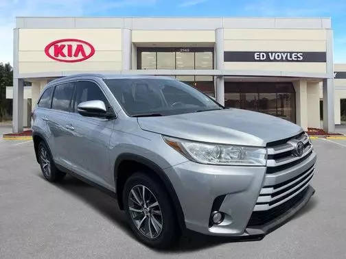 2019 Toyota Highlander XLE AWD photo